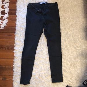 Hollister black skinny jeans